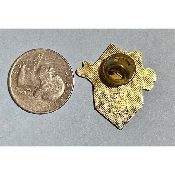 1989 San Francisco Giants World Series ,Home plate logo, Earthquake Series Pin - Picture 2 of 2